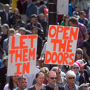Can the Liberals bring 25,000 Syrian refugees here by end of 2015?