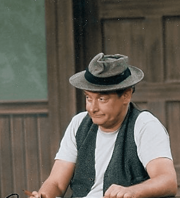 Fact check: Art Carney is not the governor of the Bank of England