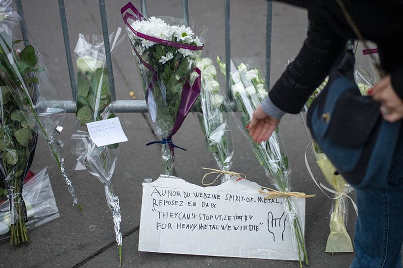 Mourning on the morning after in Paris