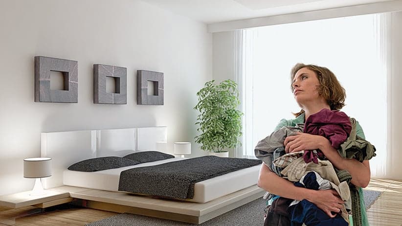 The dark side of Kondo living