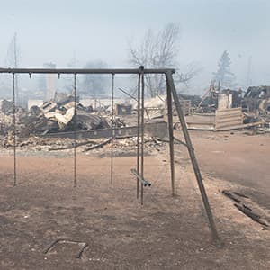 'Just run!' Fort McMurray evacuees describe their escape