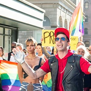 'Popstar' exploits the fine line between stupid and Bieber