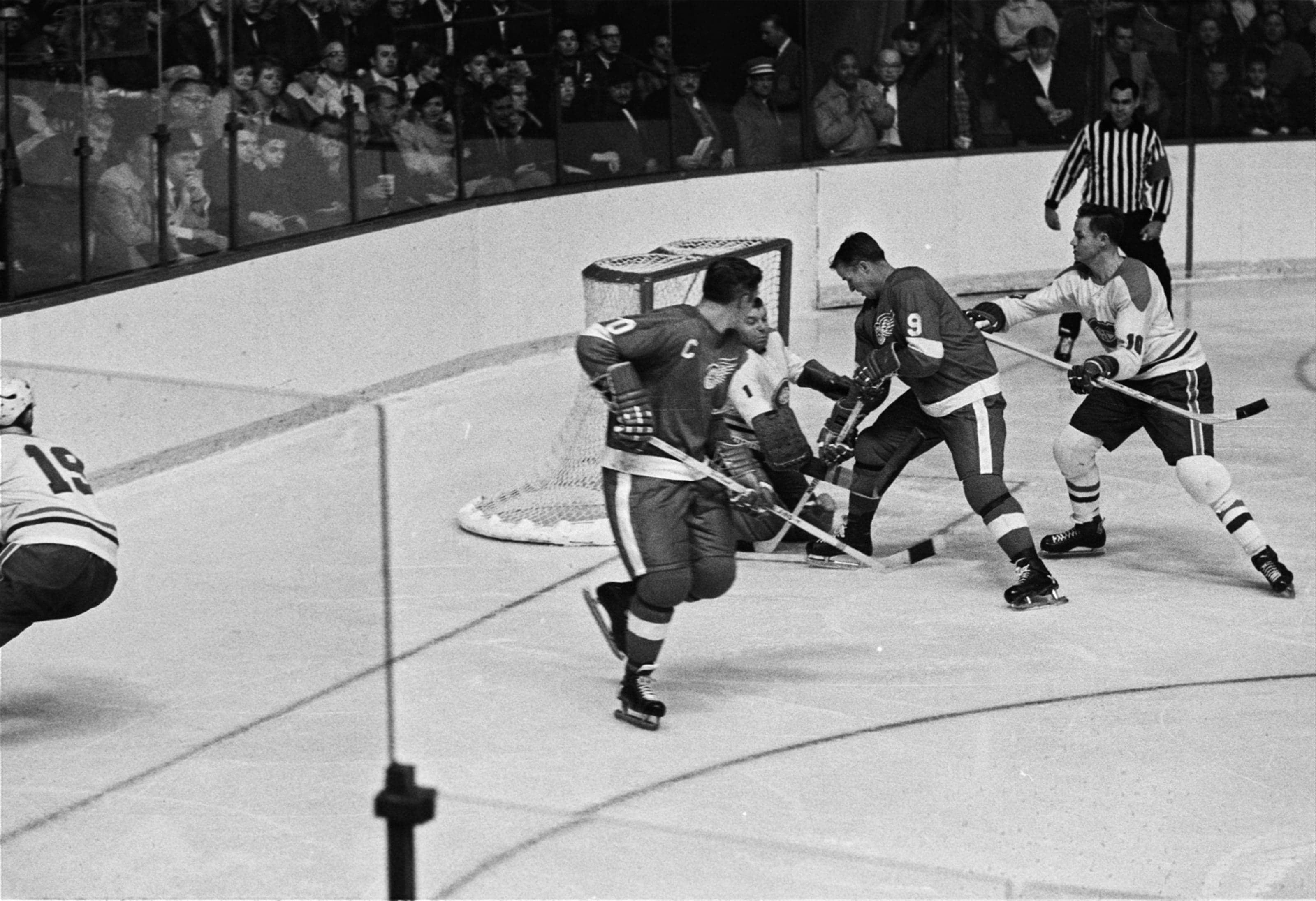 The season that made "Mr. Hockey"