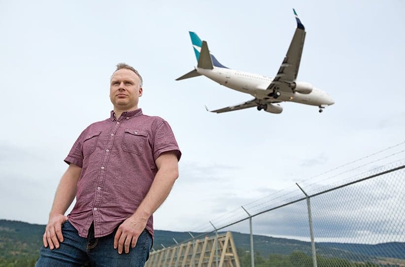 One man's fight to help jets fly—despite mental illness