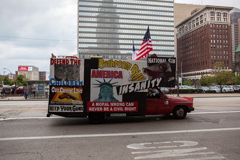 At the Republican convention, it's signs, signs, everywhere a sign