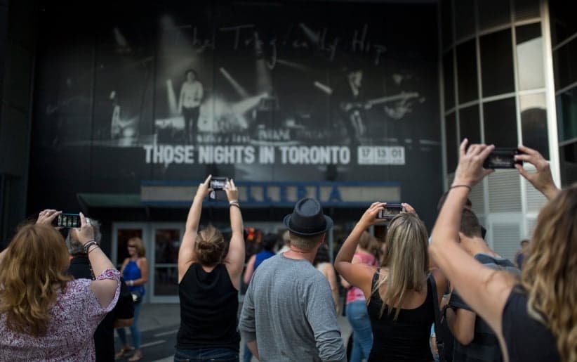 Canada to the Tragically Hip: 'We got your back, guys'