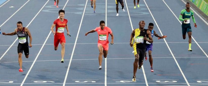 DQ turns Canada's oh-so-close miss into 4 x 100 bronze