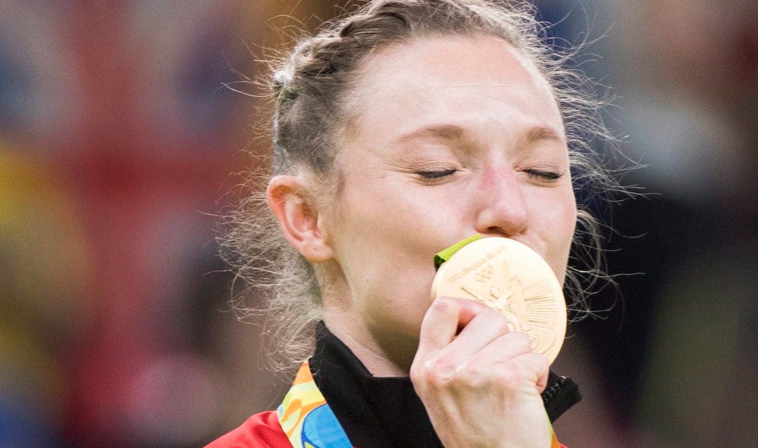 What curse? Rosie MacLennan wins second Olympic gold