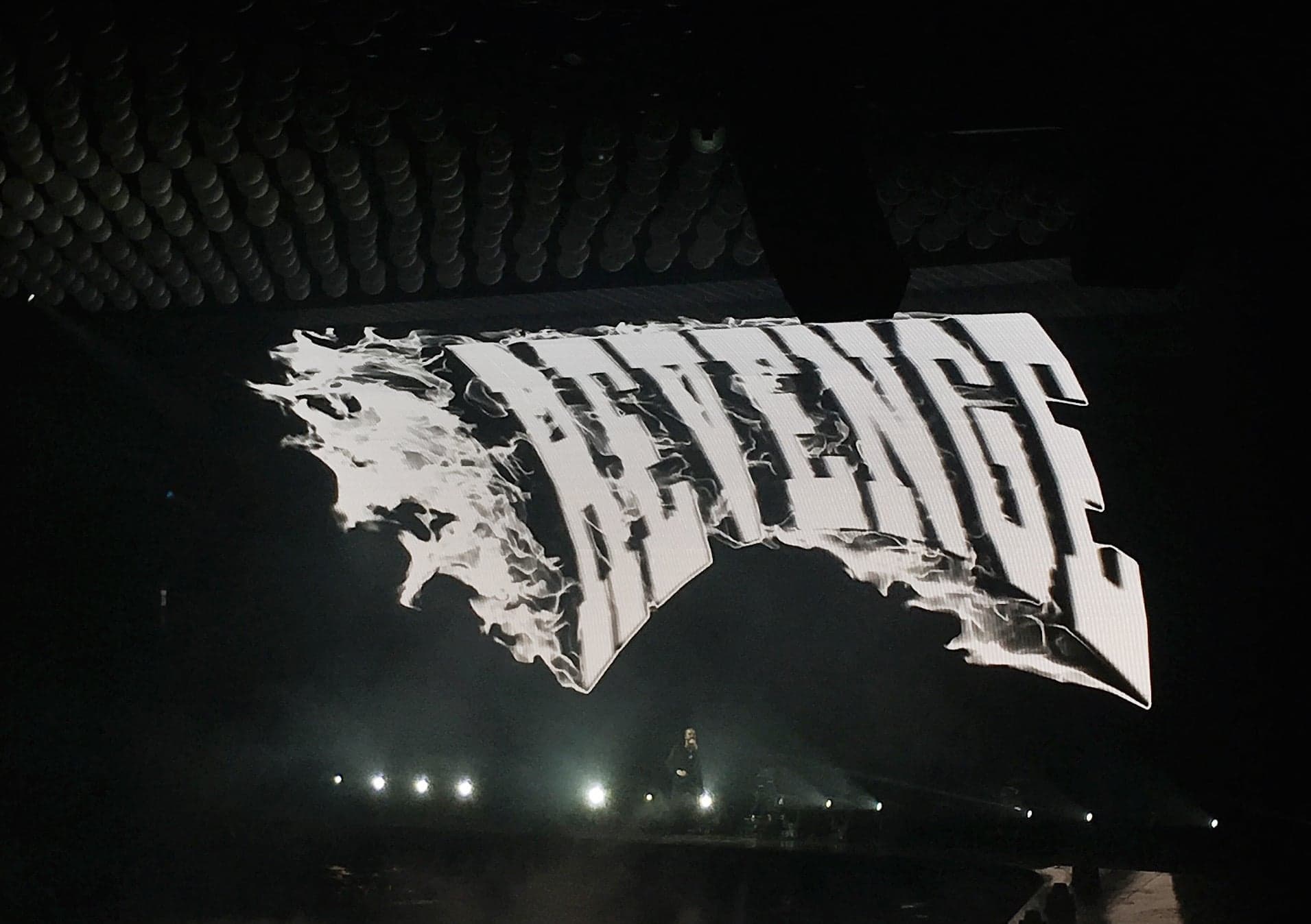 OVO Fest 2016: Drake, rap's paranoid king, shores up his borders
