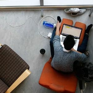 Athabasca University: Student tips about life on a virtual campus