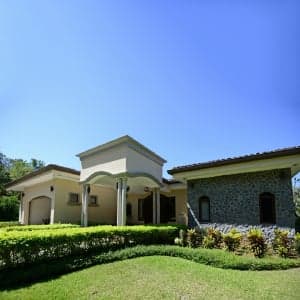 Inside the Costa Rican retreat of Manitoba's premier