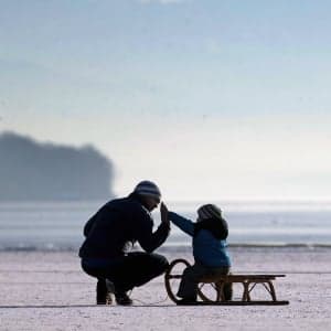 Duped 'dad' should not pay child support, judge rules