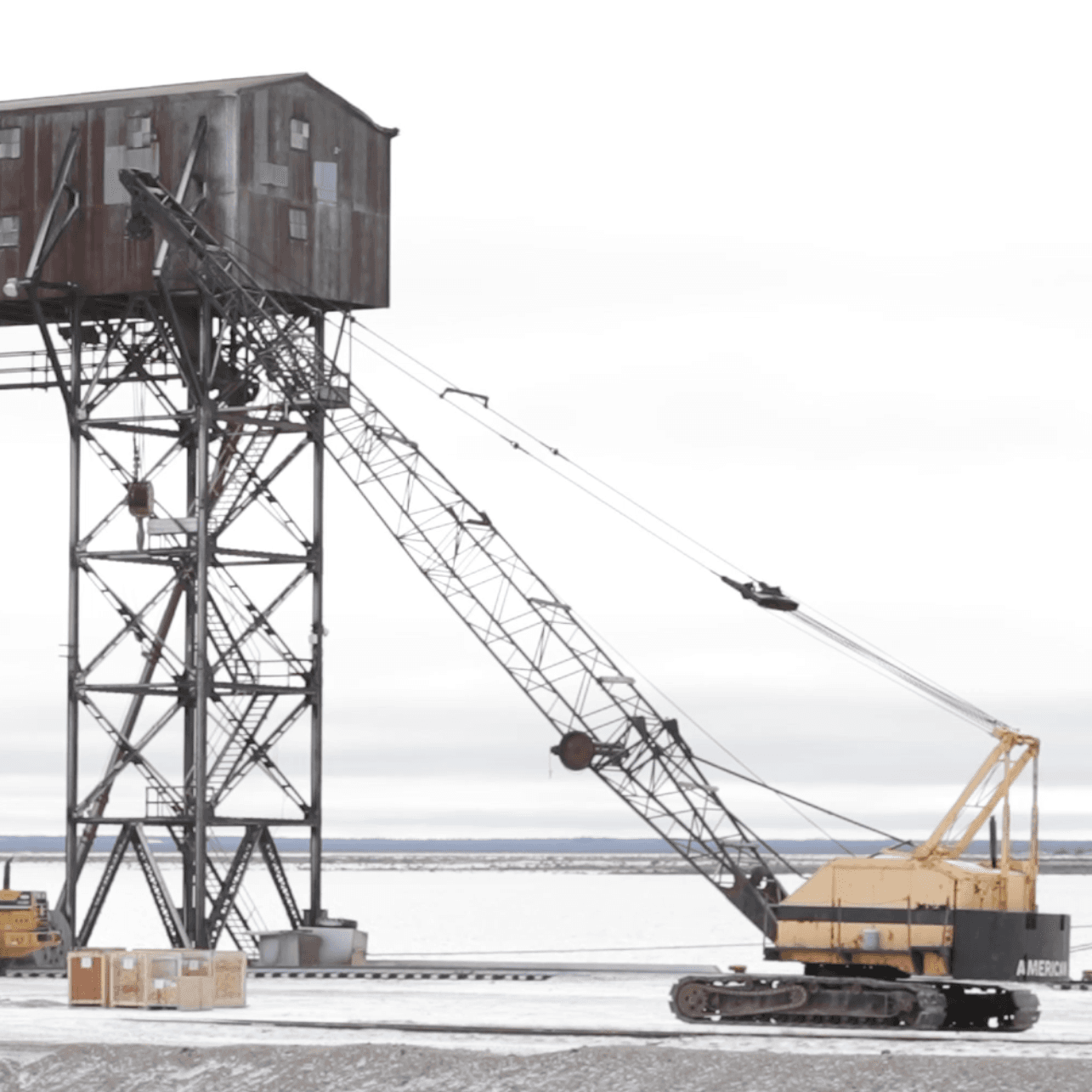 Giant cranes lift stranded Via Rail cars as Churchill struggles without rail line