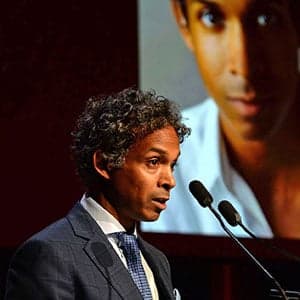David Chariandy wins 2017 Rogers Writers' Trust prize