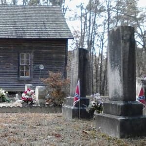 Roy Moore's Alabama faithful pledge their allegiance near the pulpit