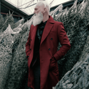 Fashion Santa explains the Great Christmas Tree Debate: Real vs. Fake