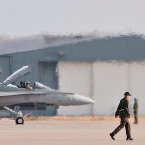 What's happening to Canada's defence spending?