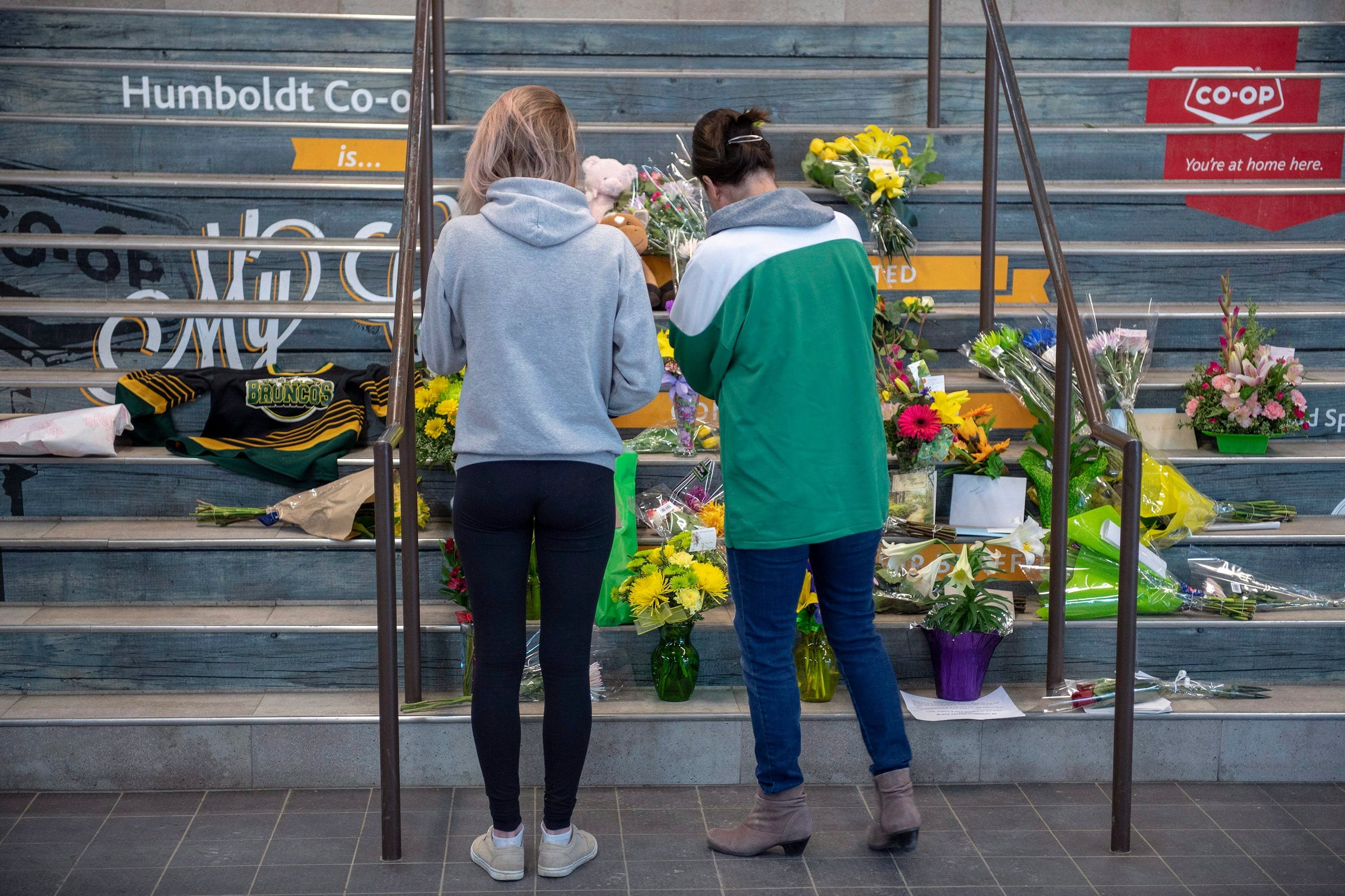 How the Humboldt Broncos bus crash changes a hockey town