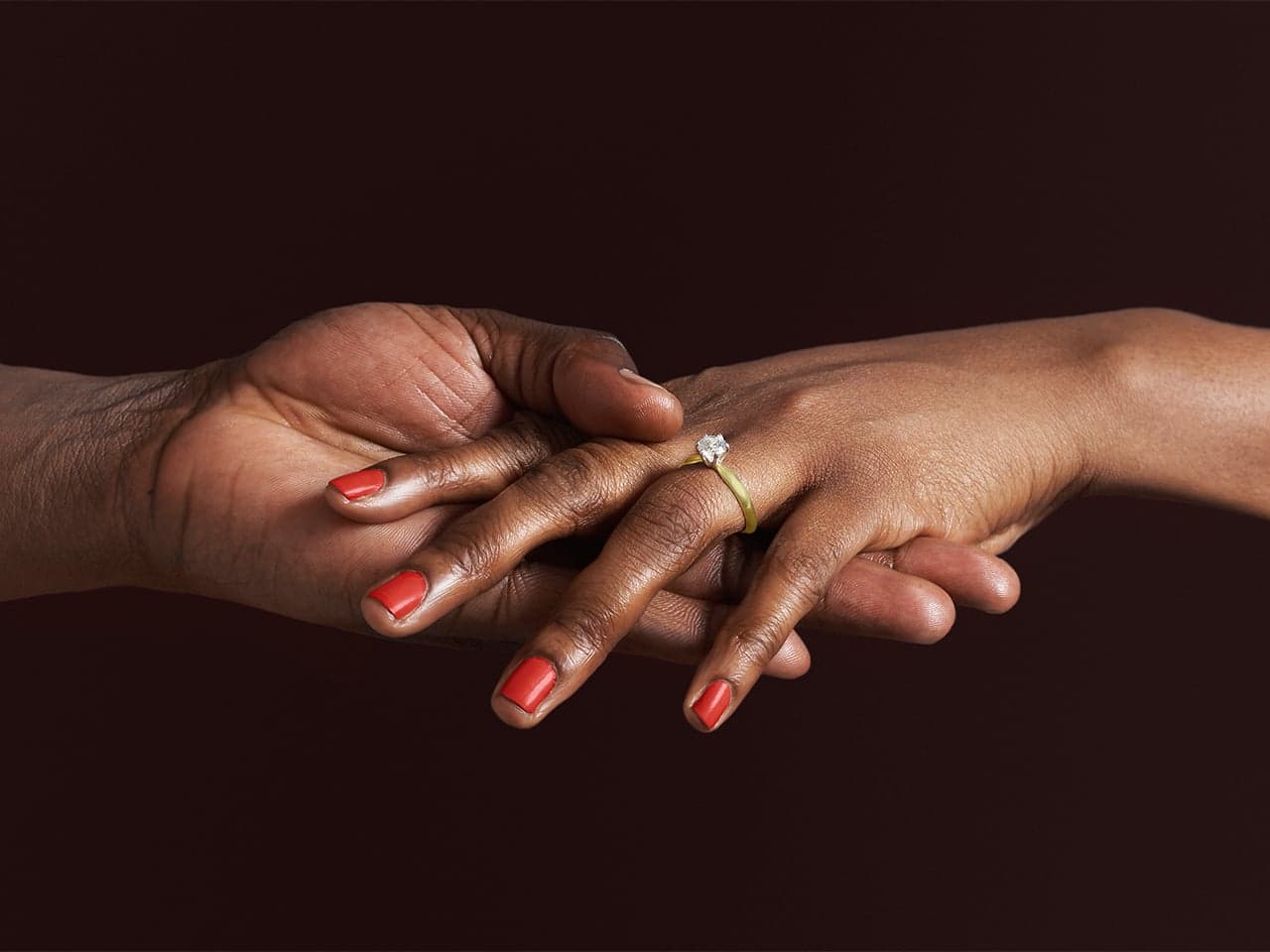 Canadians are increasingly noncommittal about marriage