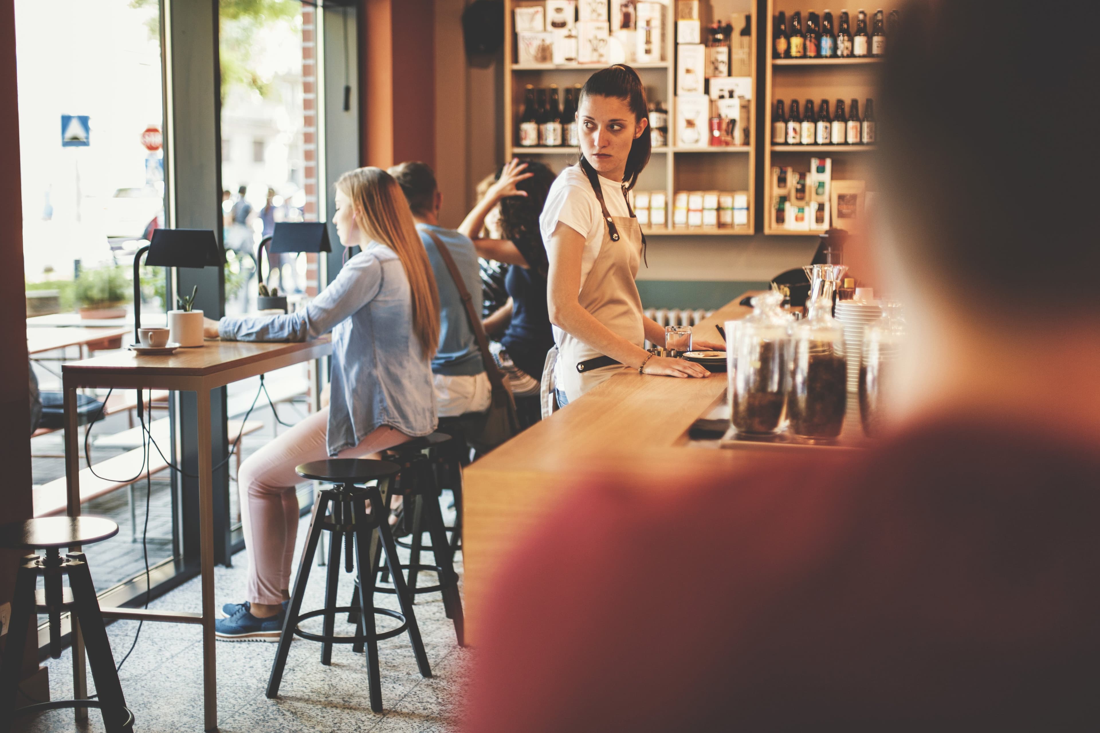 Hollywood's misguided fight against tipping in restaurants and bars