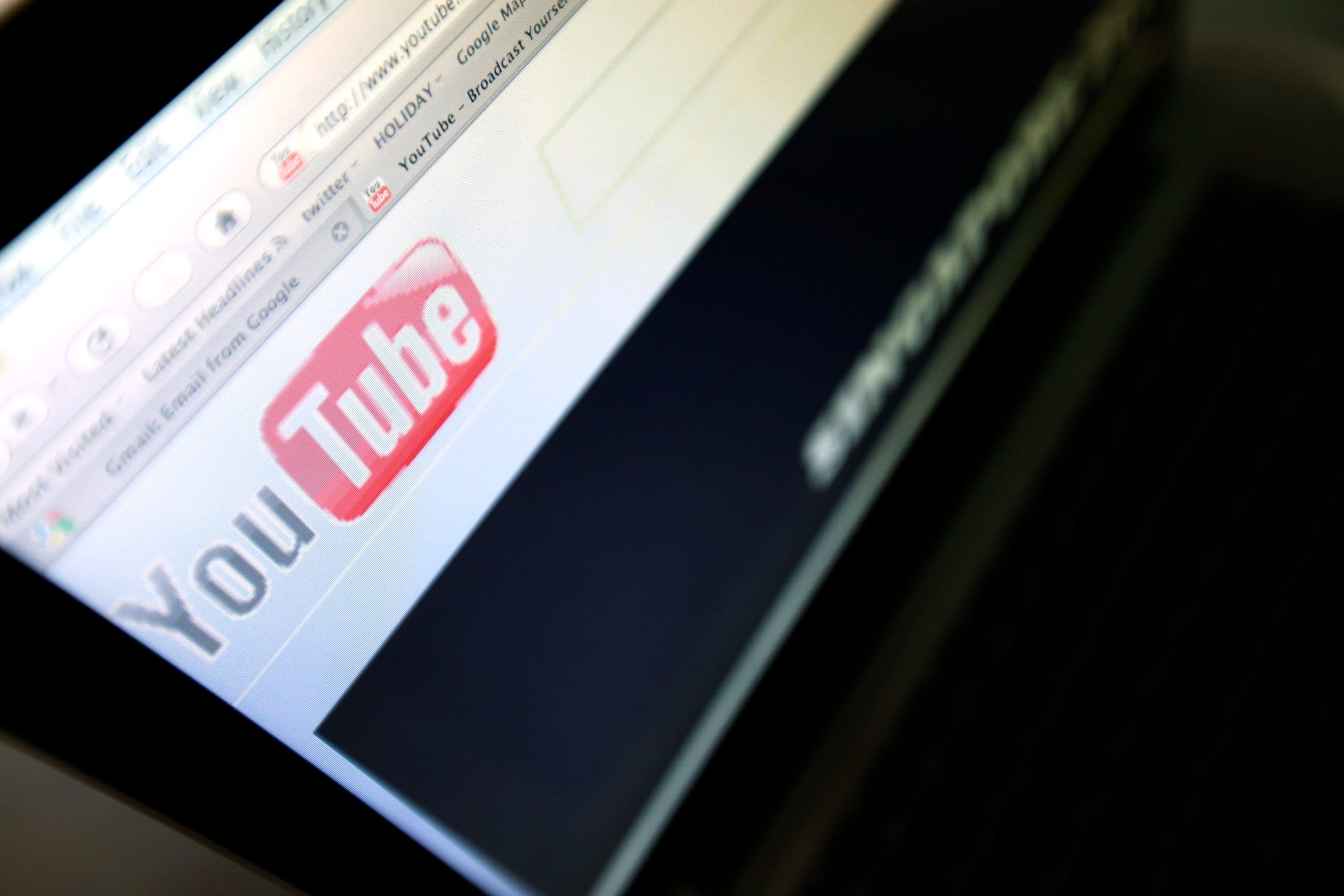 How the internet may be turning us all into radicals