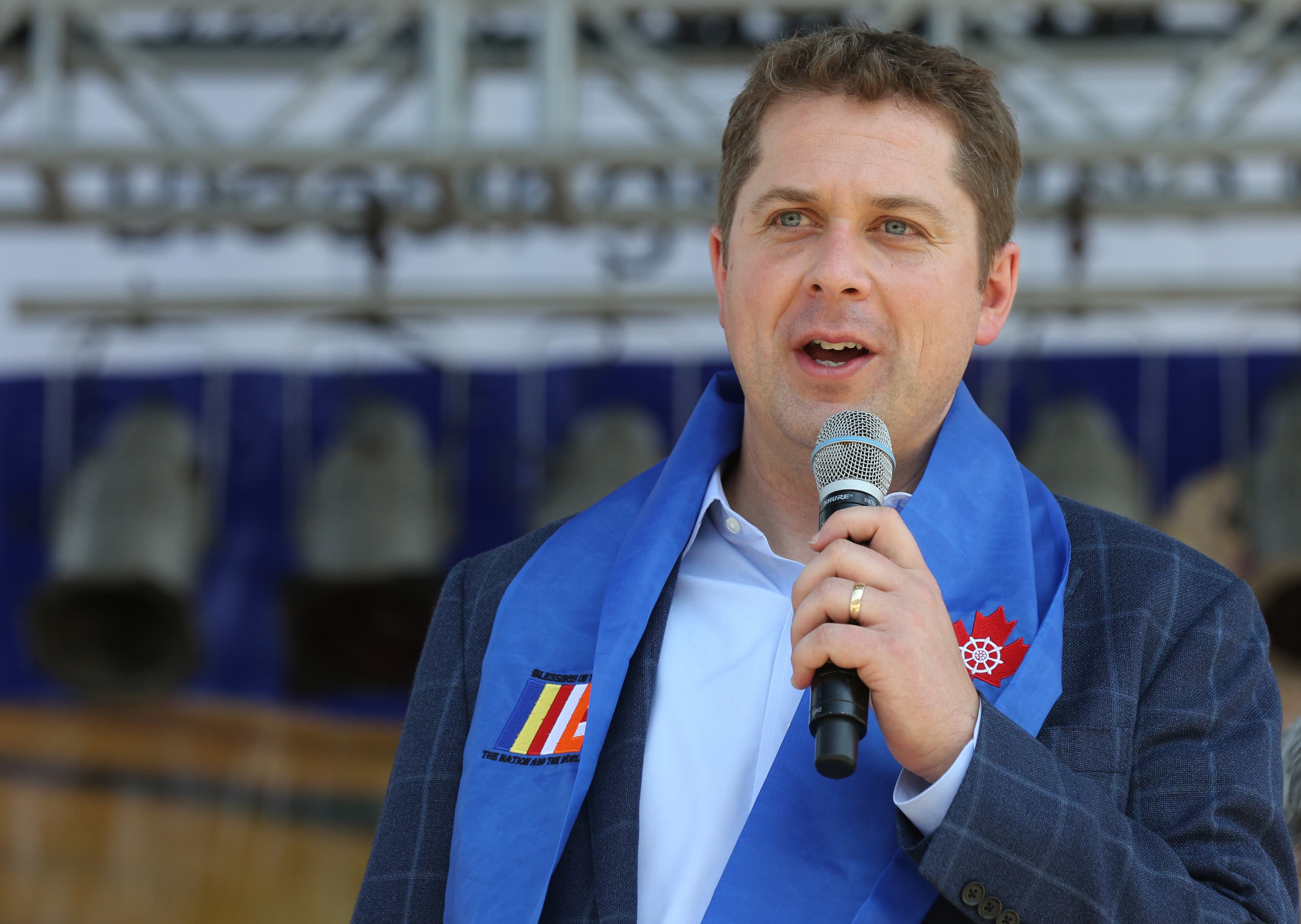 Mr. Scheer goes to India, for some reason