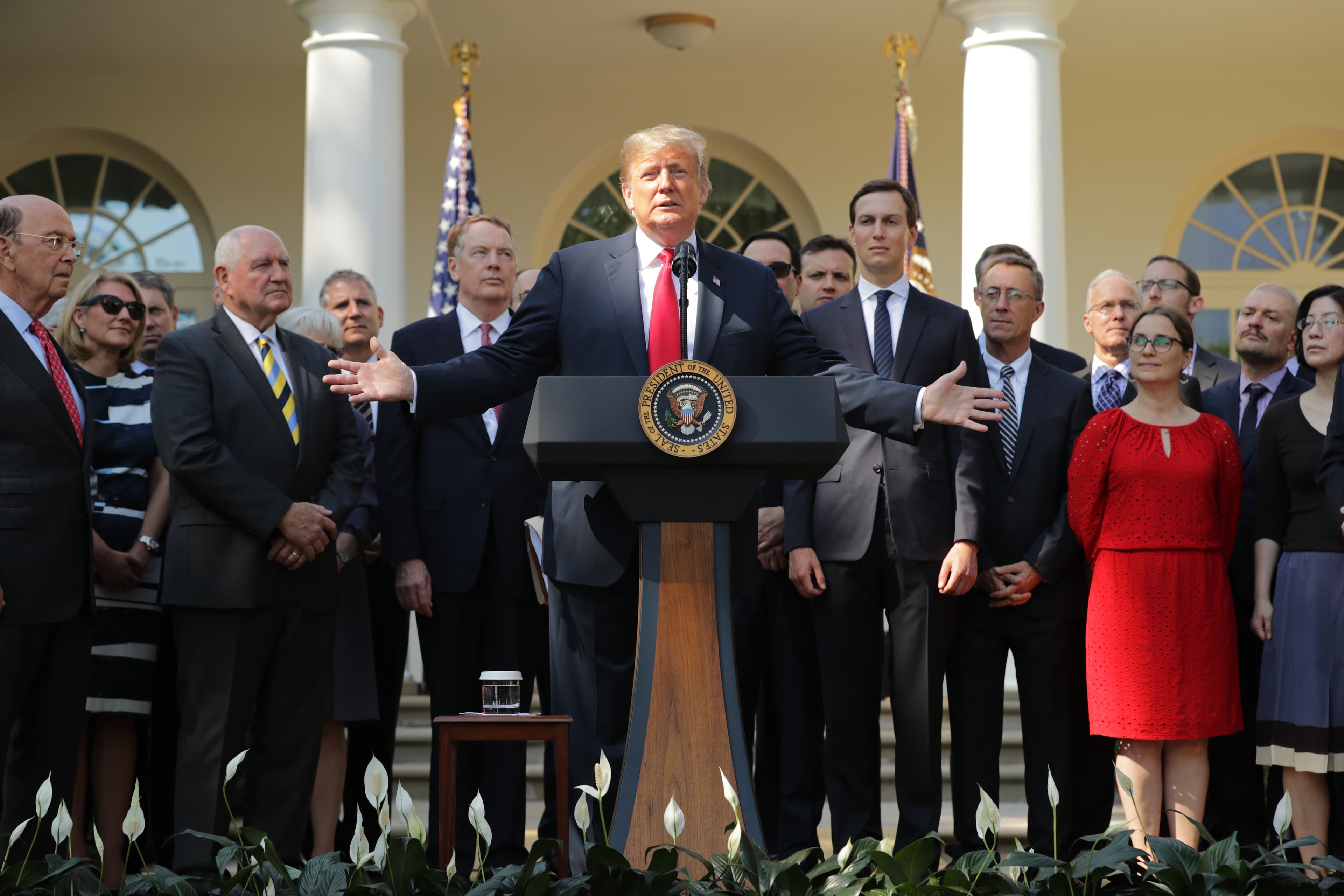 Trump wins, but not enough for Trudeau to lose