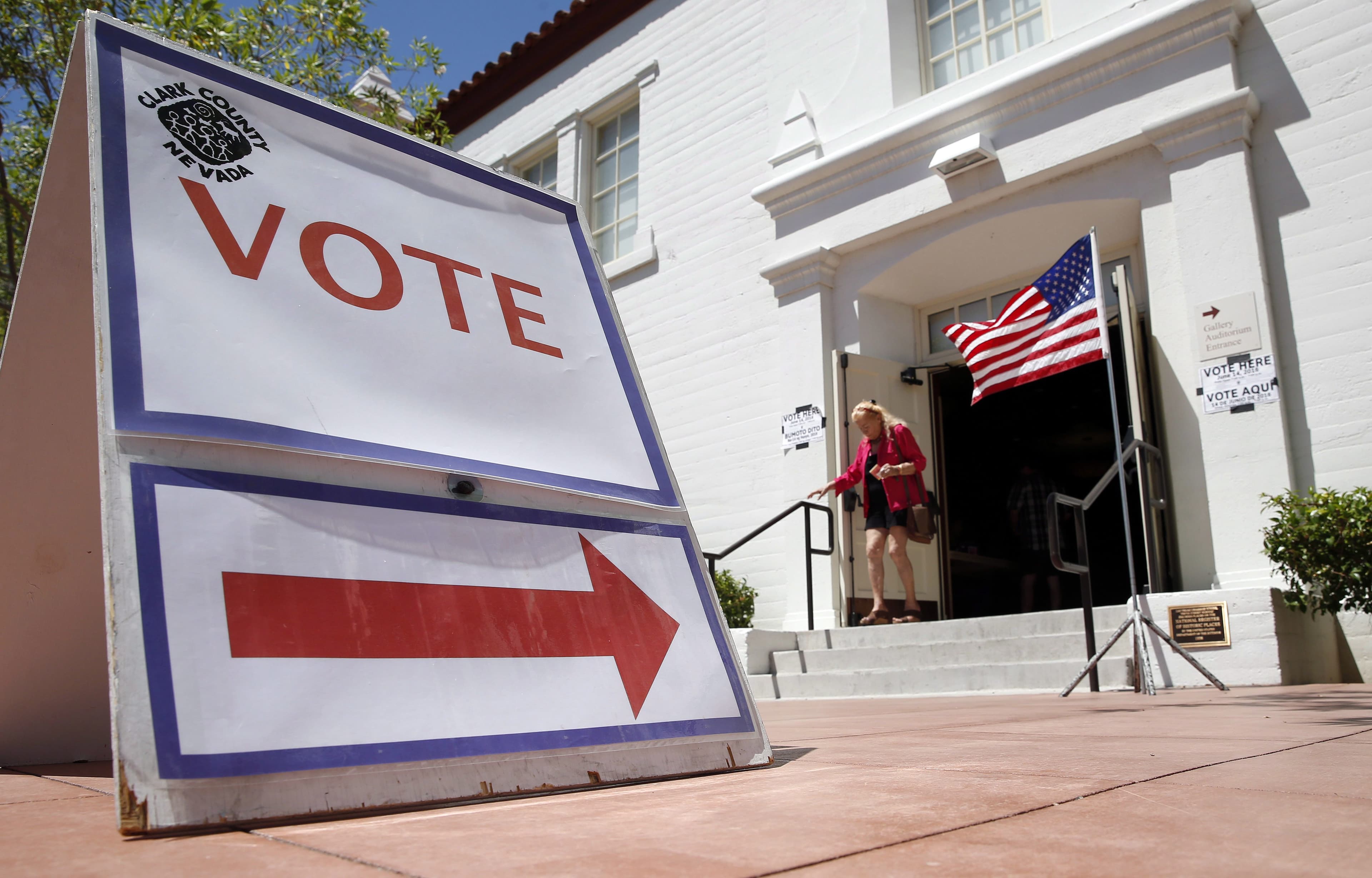 Toxic politics, spite and lies divide America ahead of the mid-terms