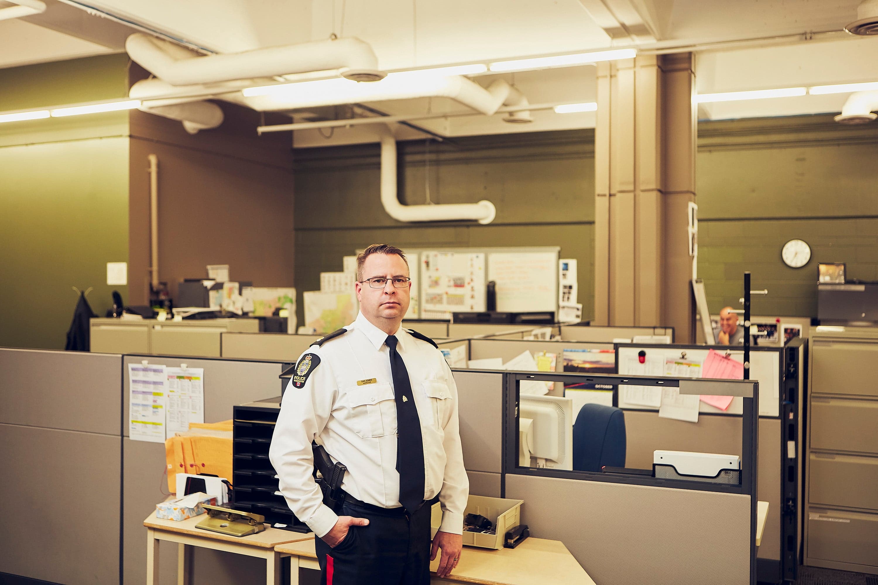 The beat cop who lends an ear to criminals