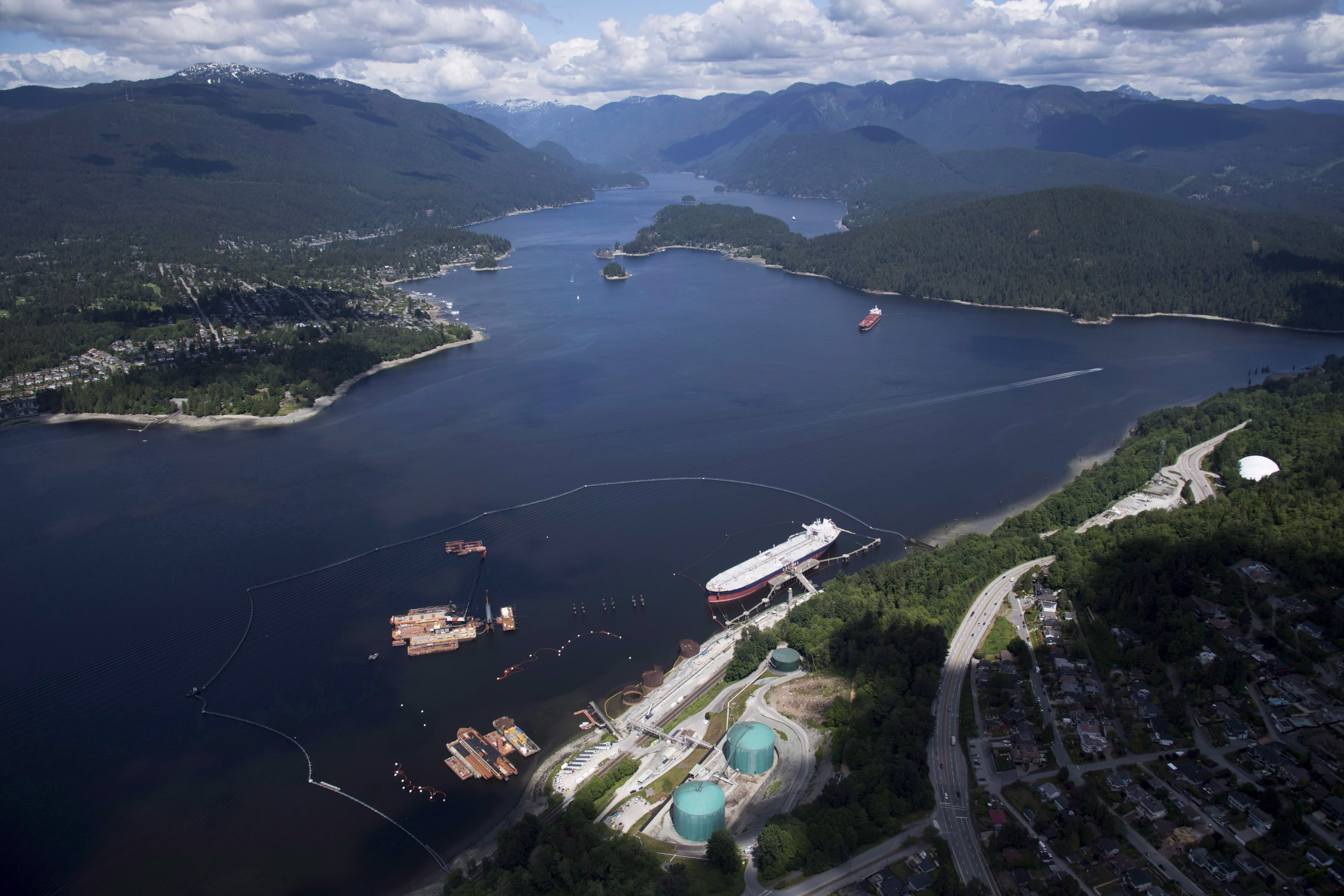 Trans Mountain's price tag: What's a billion dollars between friends?
