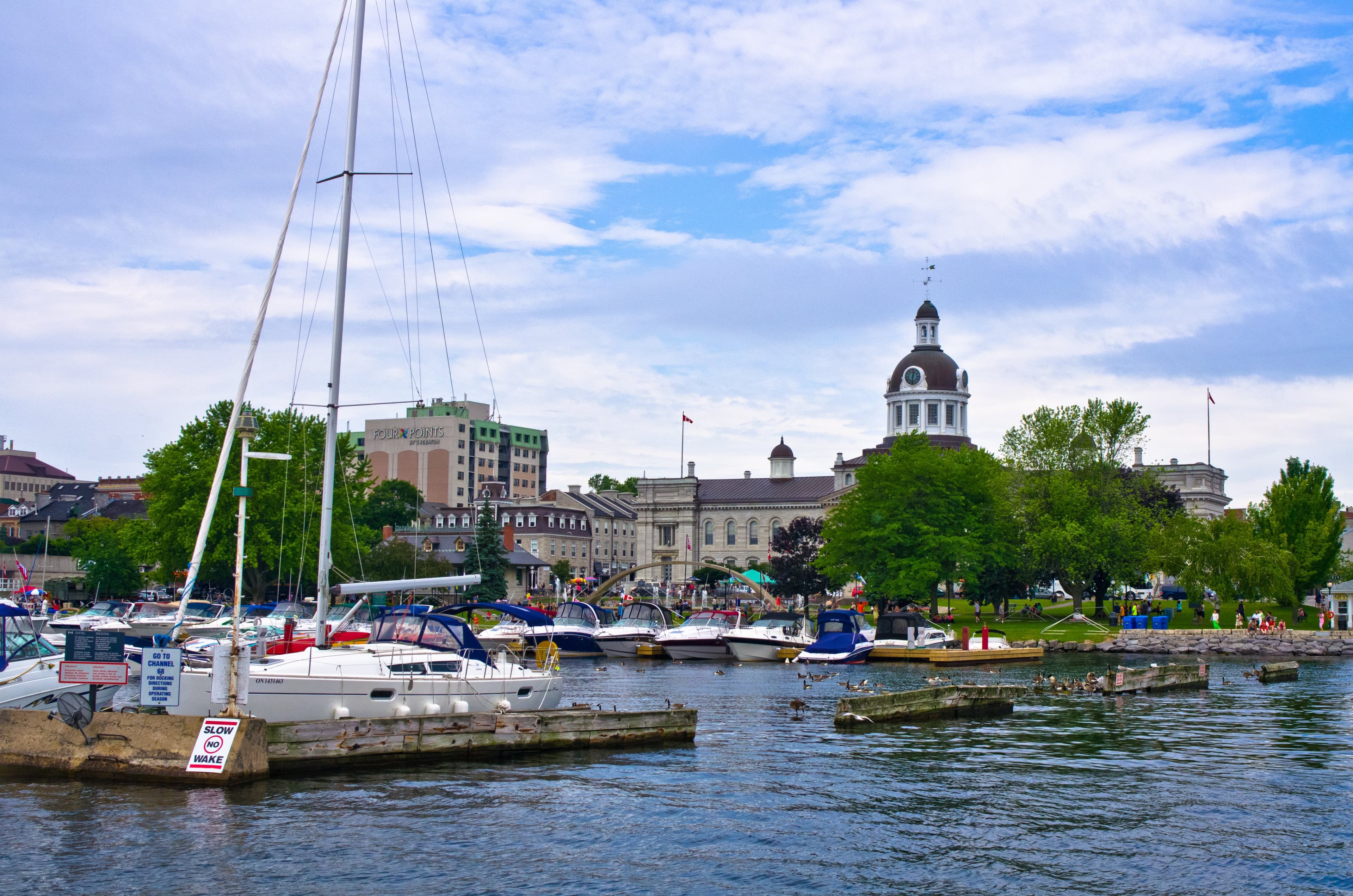The best and worst places to be a woman in Canada in 2019