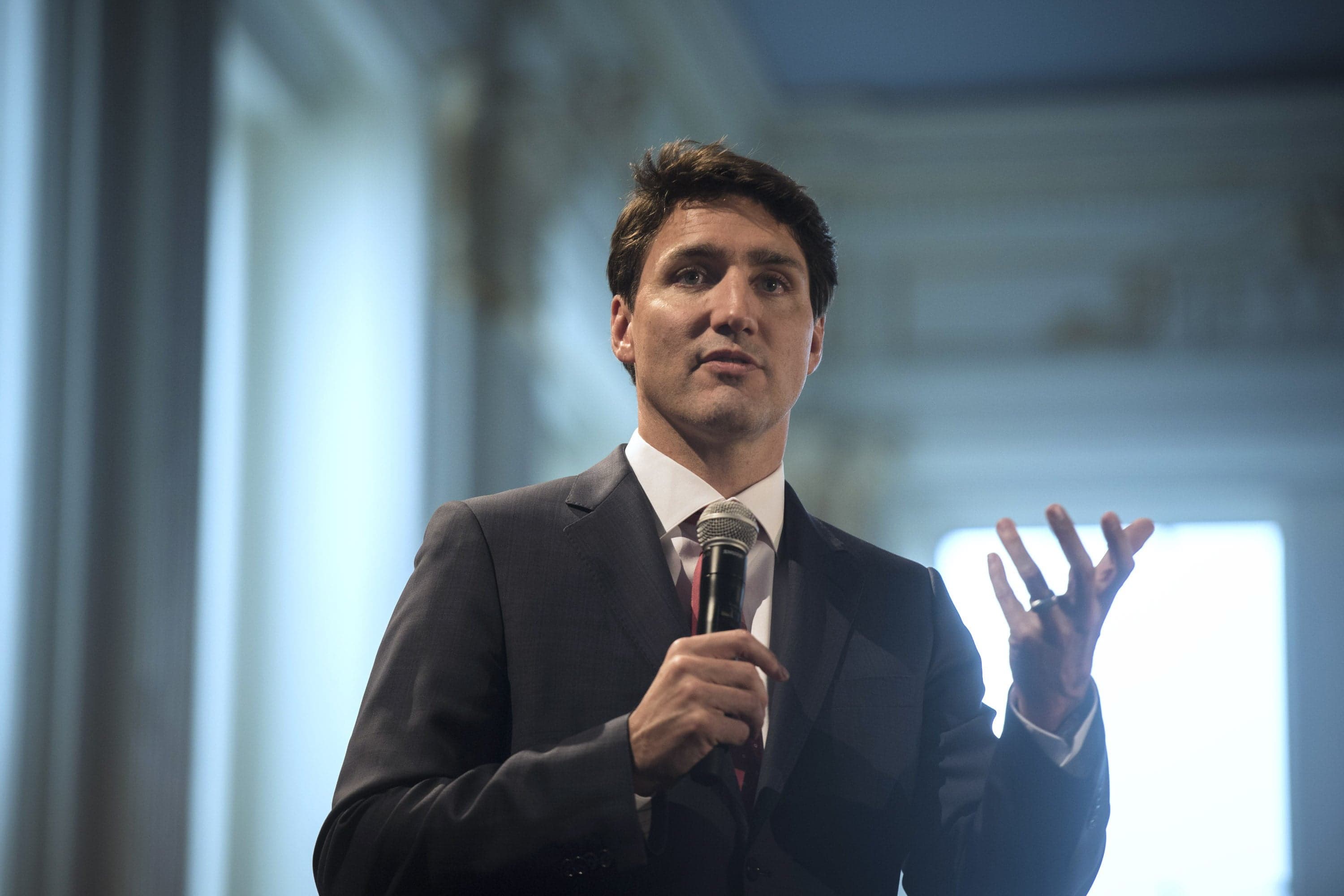 'Liberal support just bleeding all over the place'