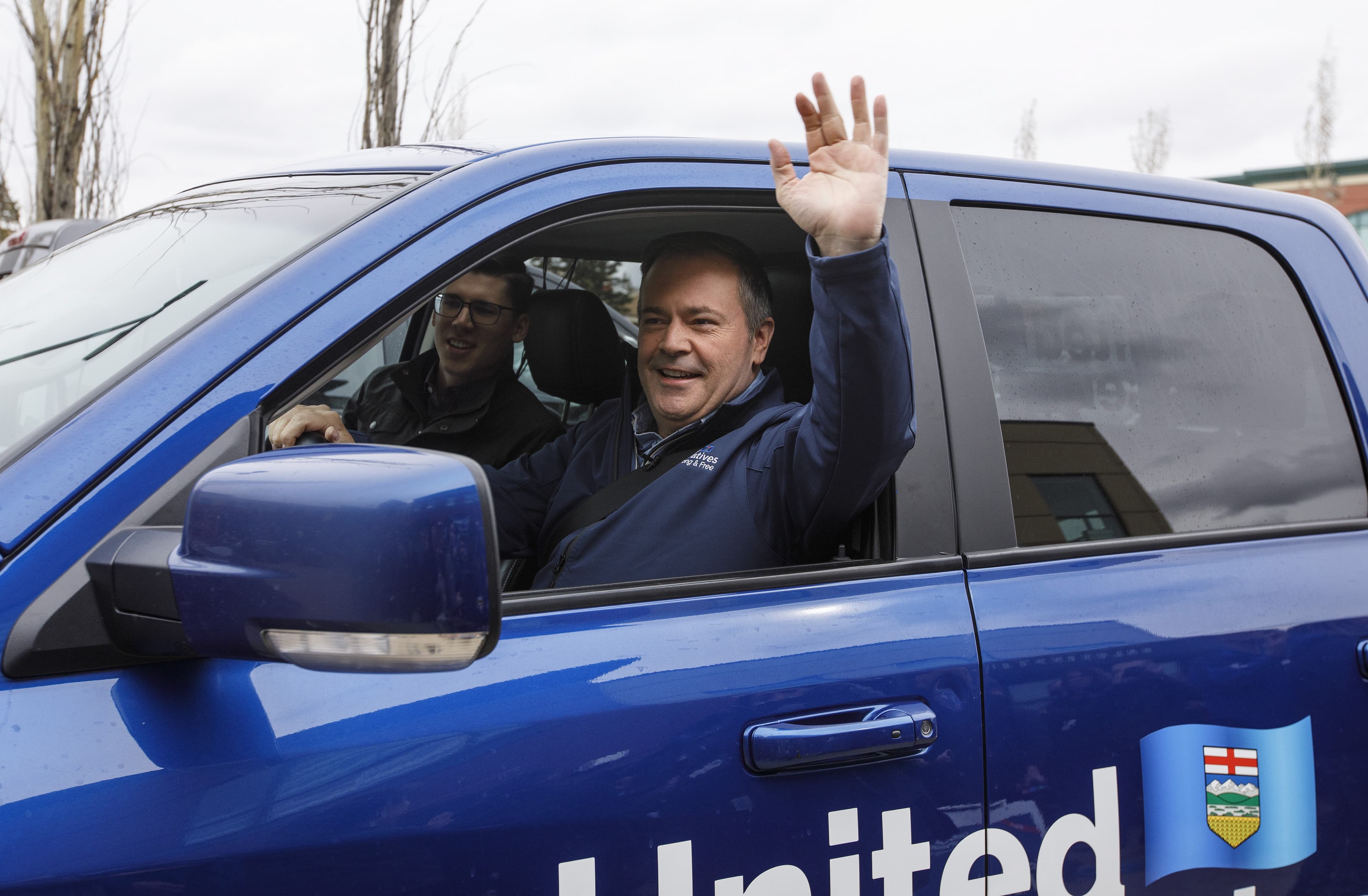 A new vote projection points to a solid UCP majority in Alberta