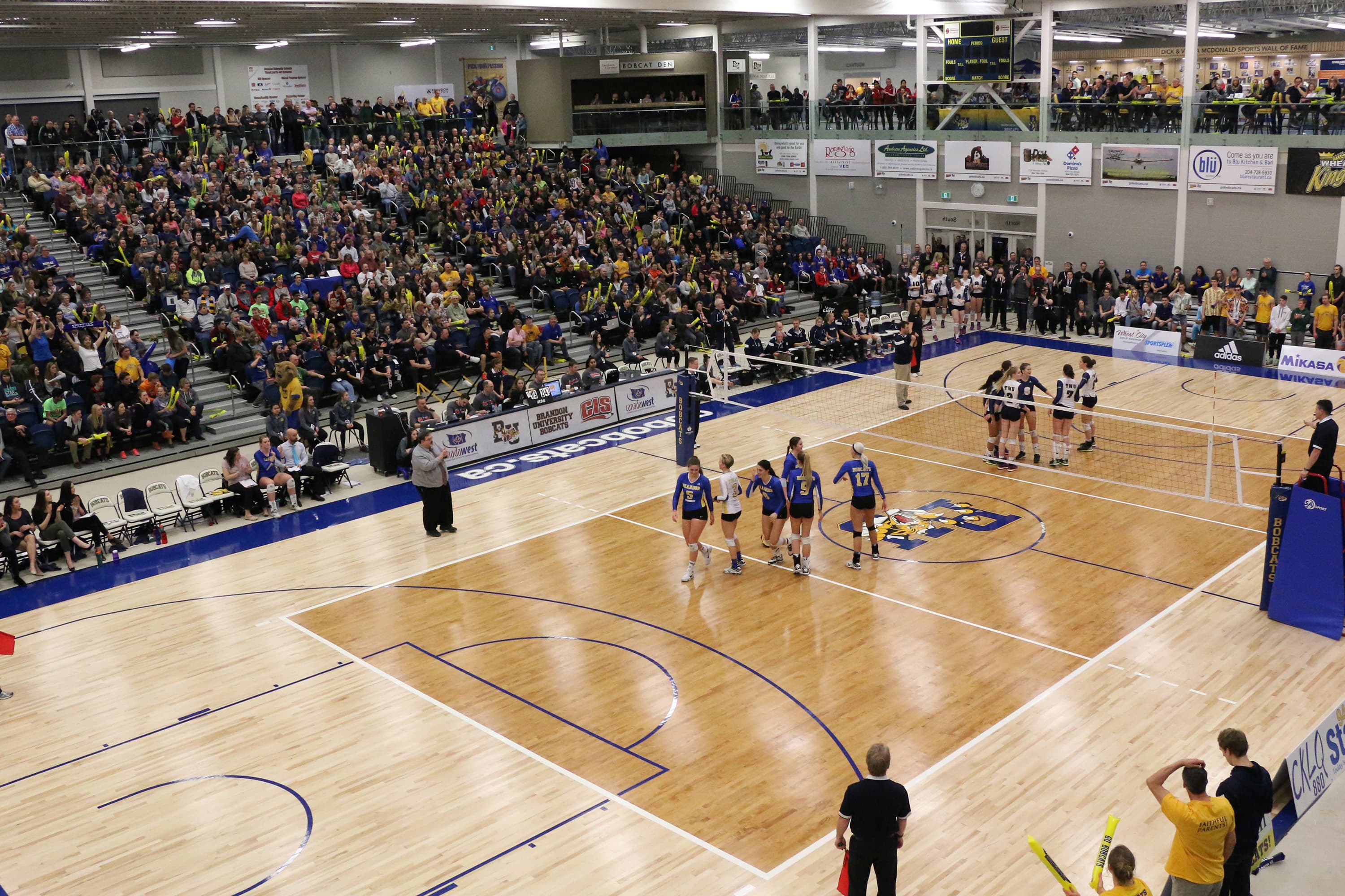 Brandon University: student life on campus