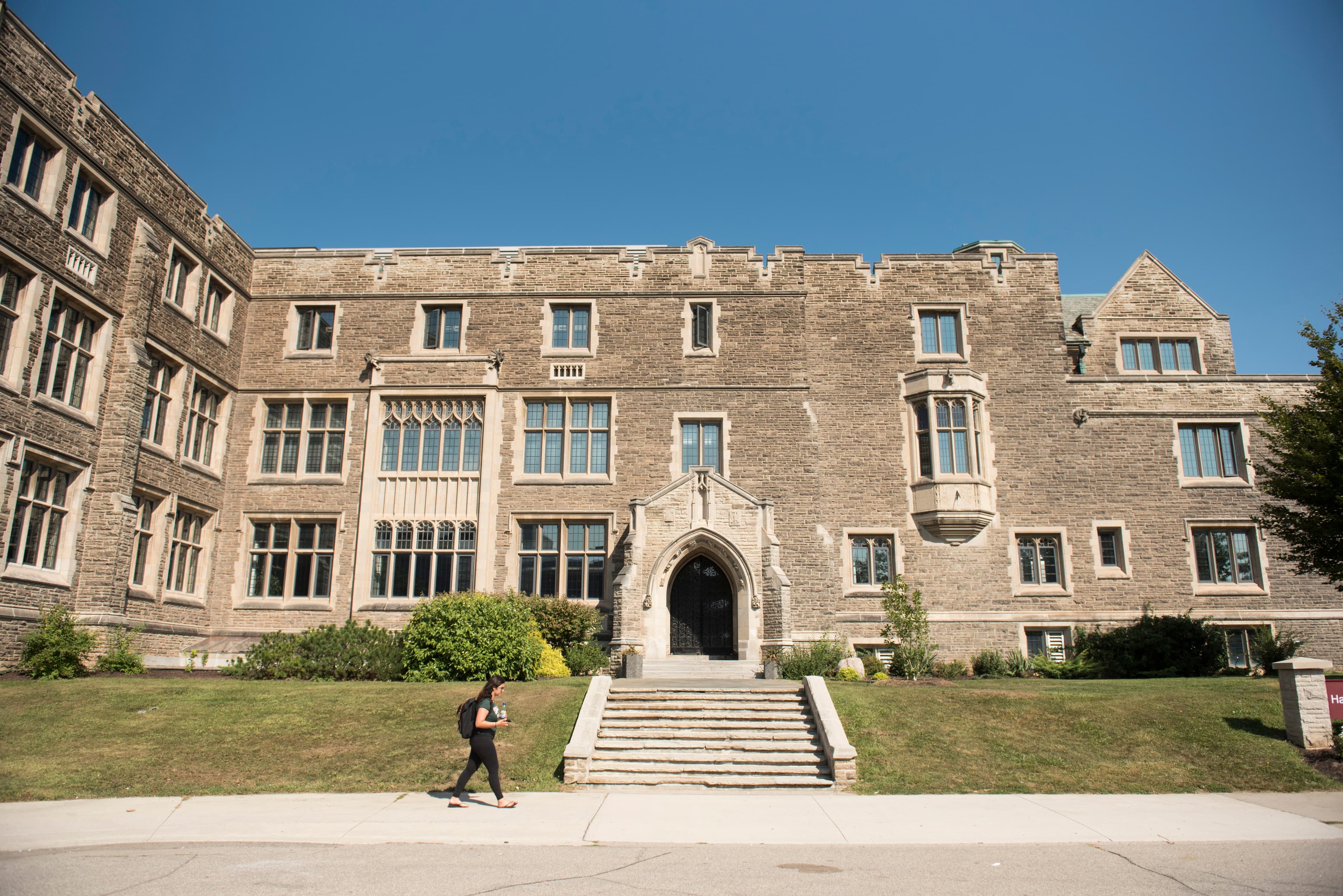 McMaster University: student life on campus