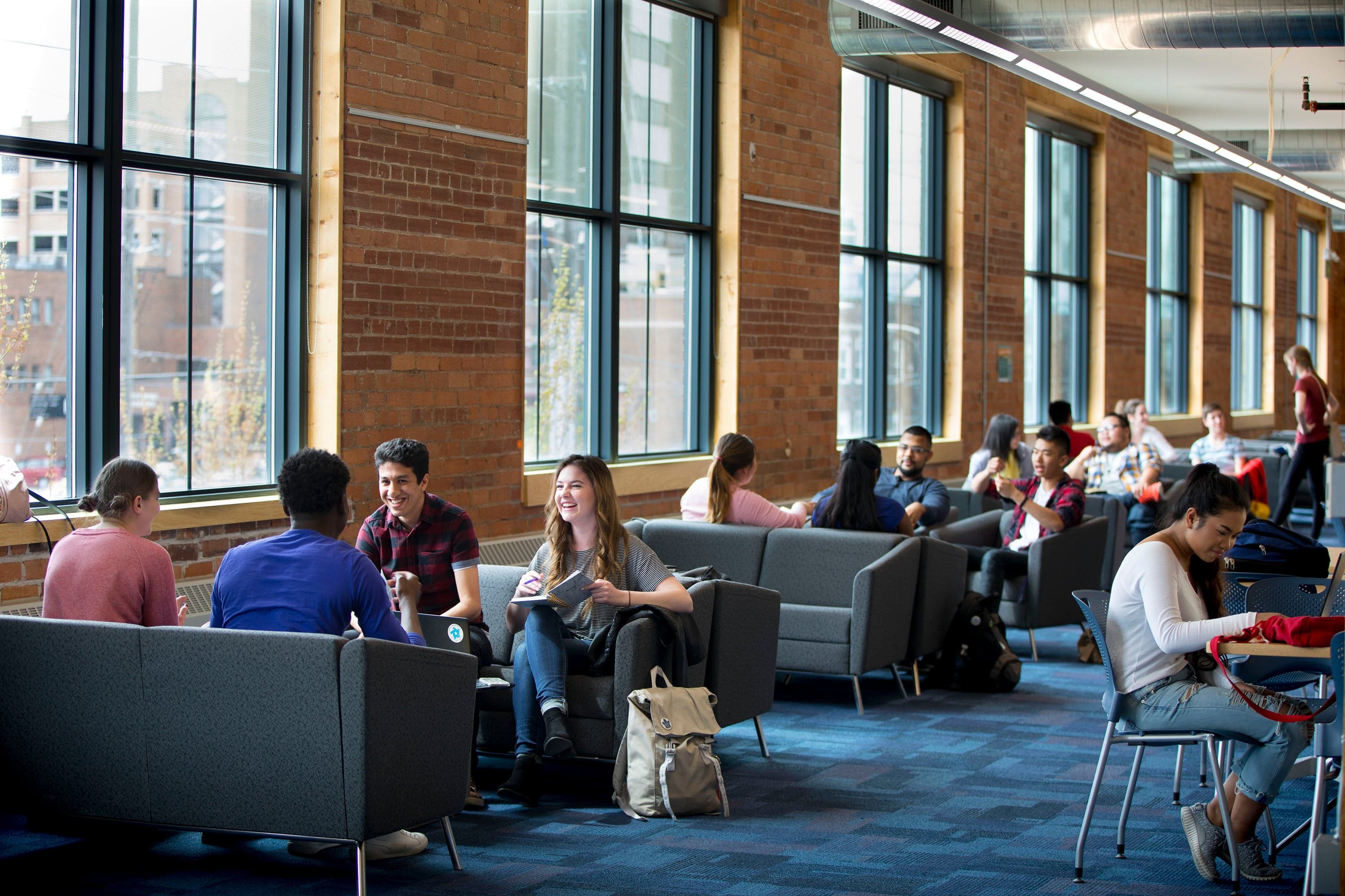 University of Ontario Institute of Technology: student life on campus
