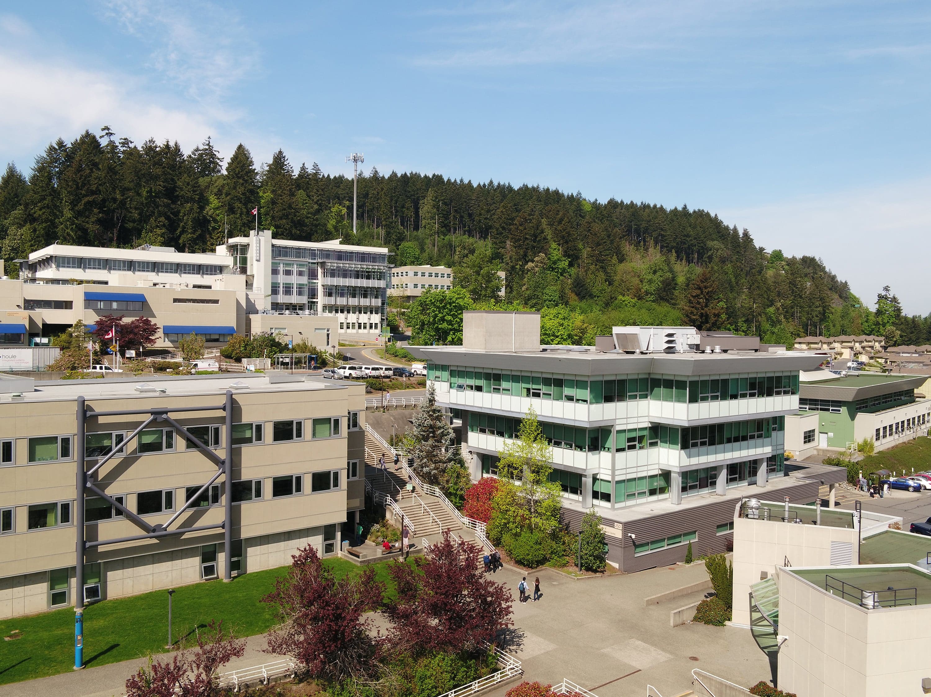 Vancouver Island University: student life on campus