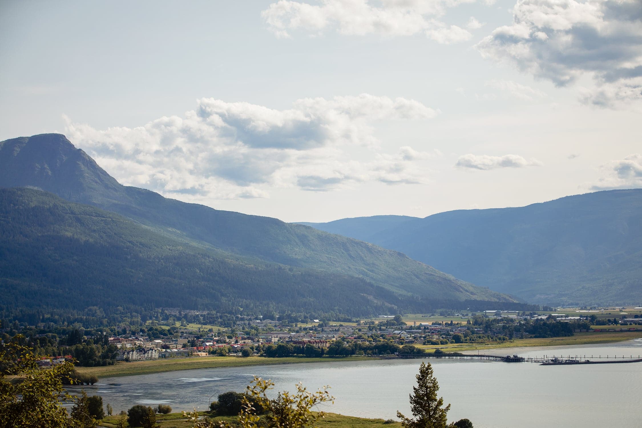 Best communities in Canada with affordable real estate 2019