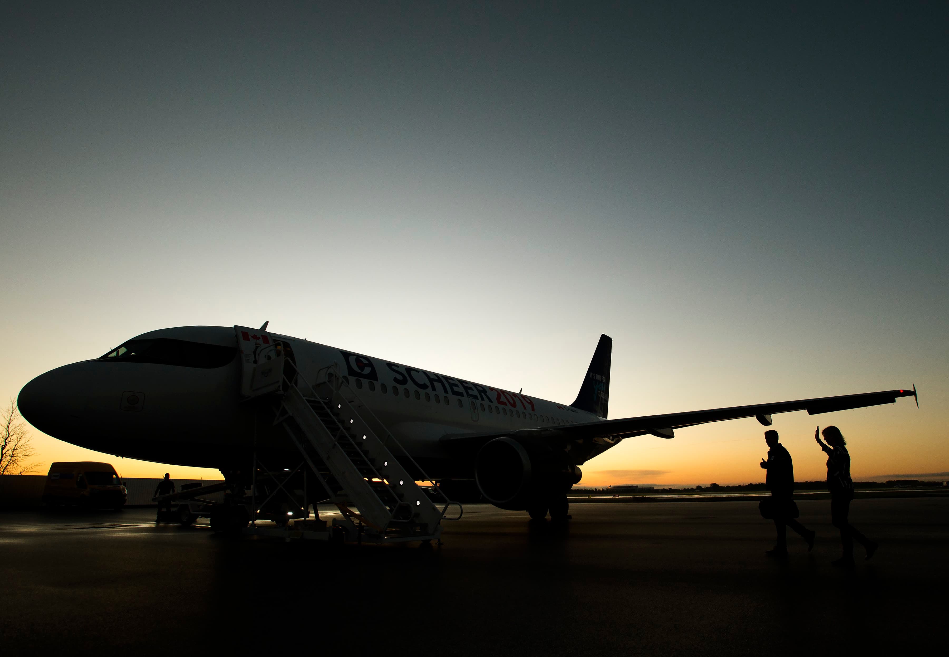 Where federal leaders travelled during the first half of the campaign
