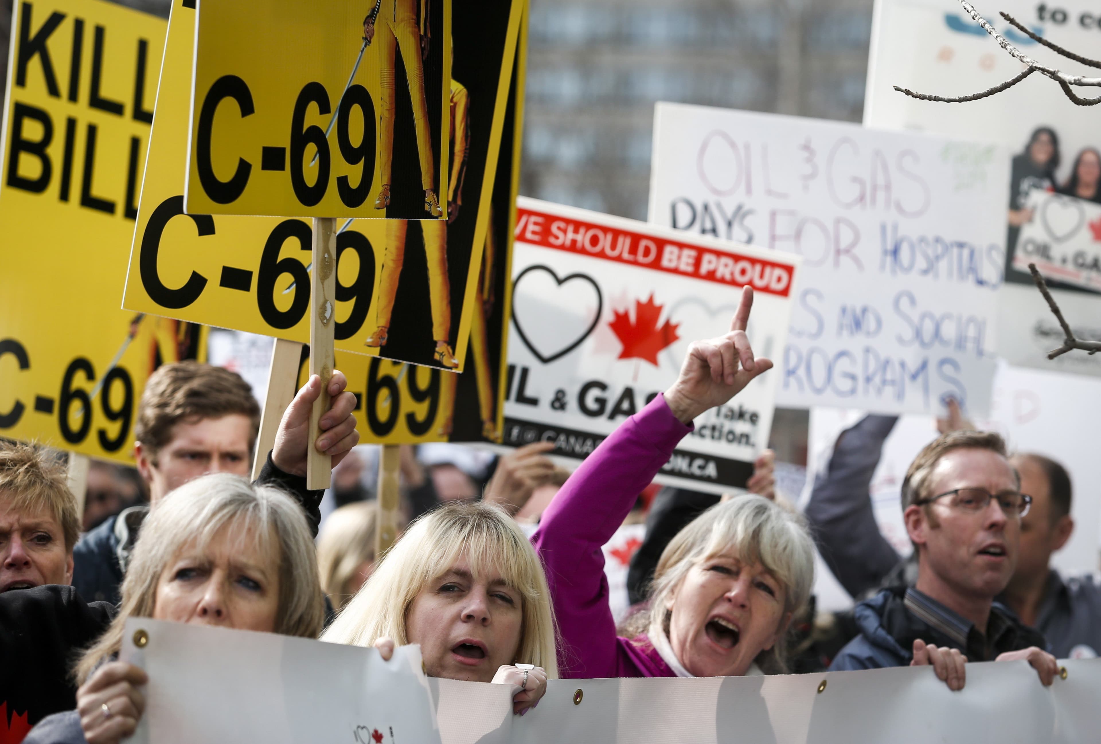 Muddled is the Trudeau message on Bill C-69