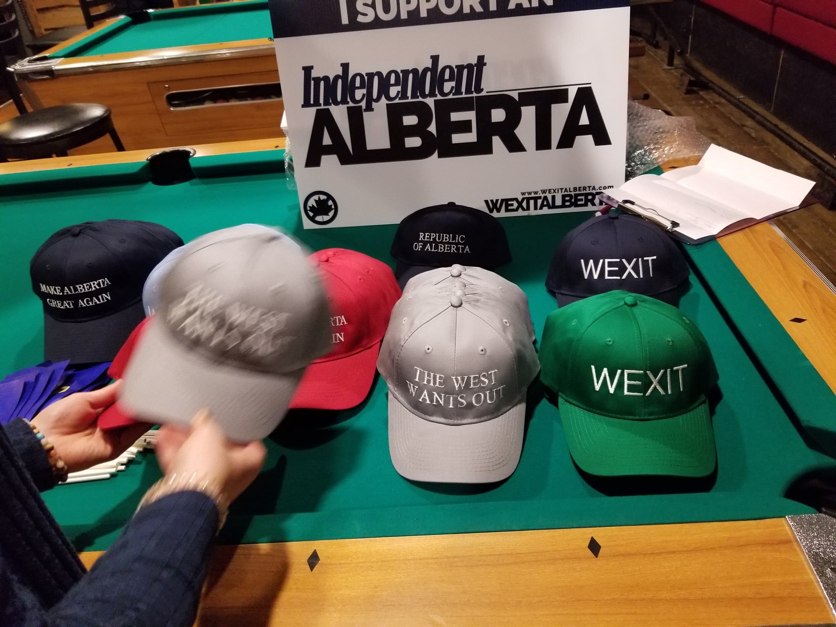 Western separatism has been cooling despite Trudeau's re-election: poll