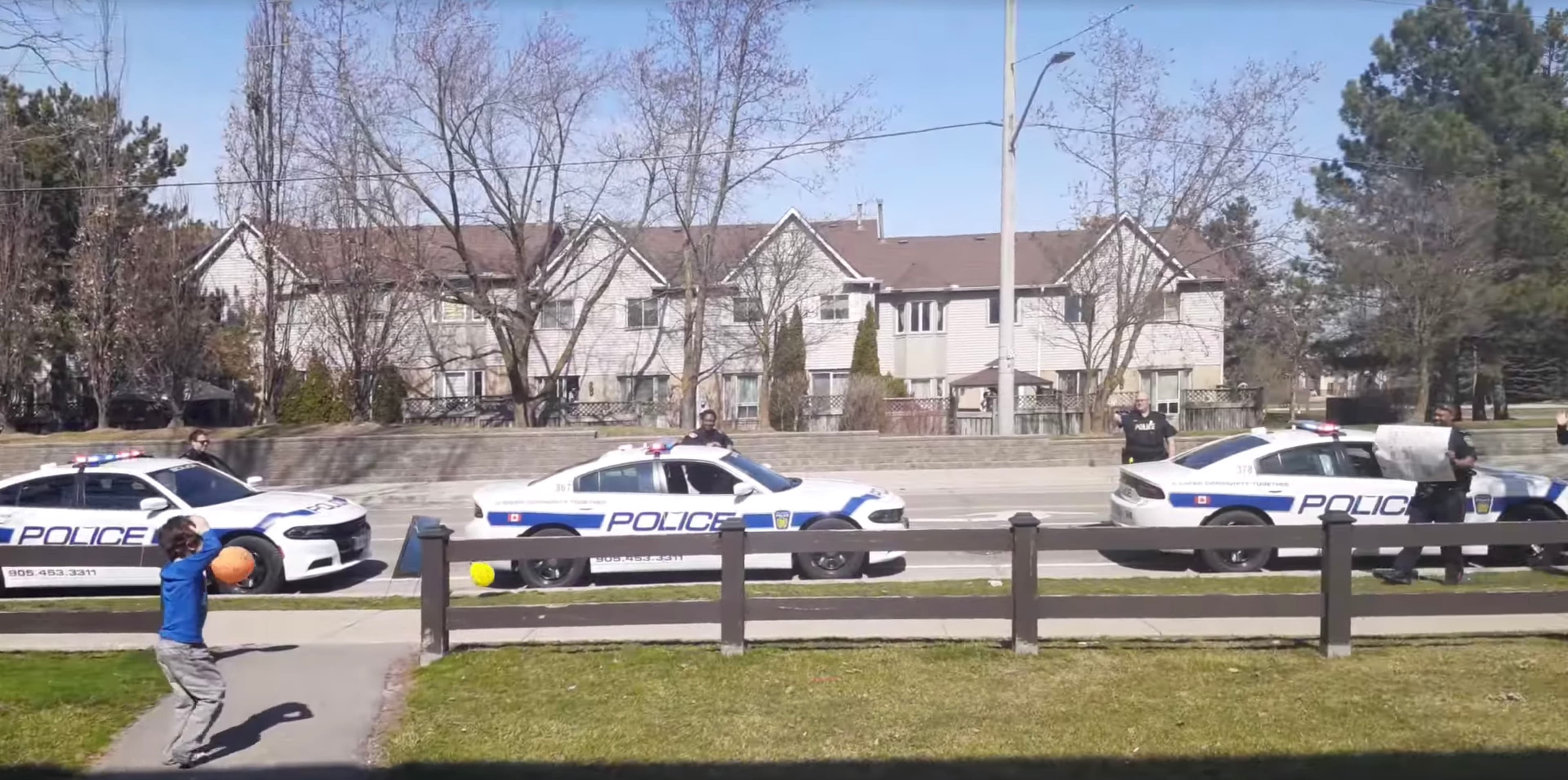 Drive-by parties are saving kids' birthdays from this kill-joy pandemic