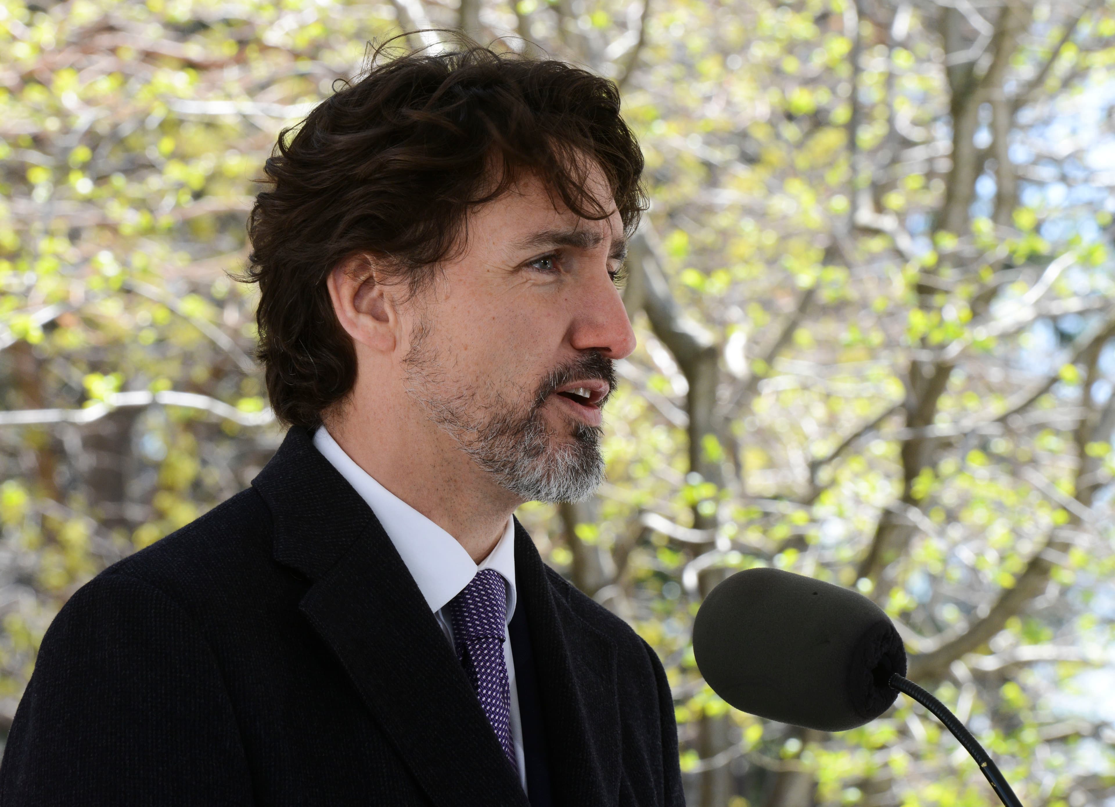 Trudeau's daily coronavirus update: Essential workers 'deserve a raise' (Full transcript)