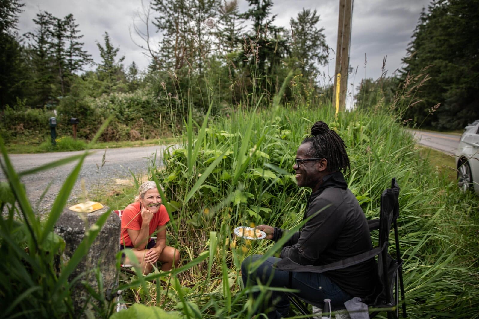 When the park briefly closed, the pair met at a grassy ditch along the B.C.-Washington border (Photograph by David Tesinsky)