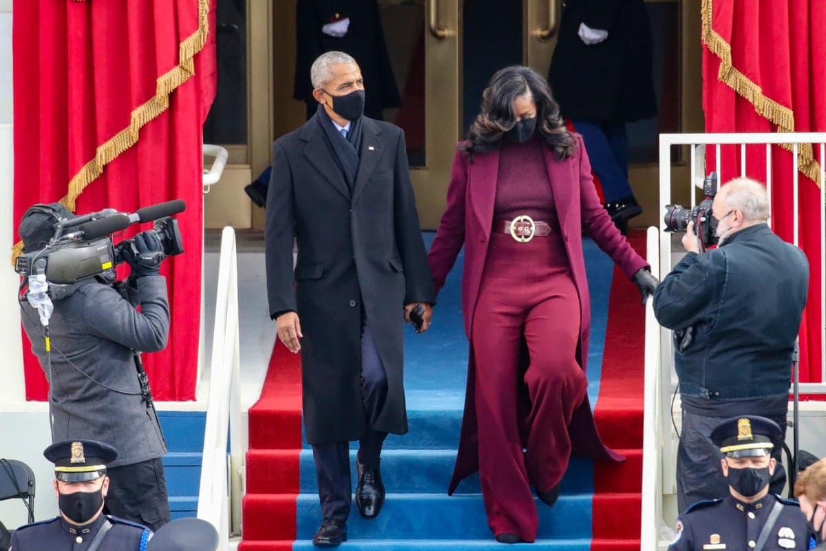 WASHINGTON, DC - JANUARY 20: Former U.S. President Barack Obama and former first lady Michelle Obama arrive to the inauguration of U.S. President-elect Joe Biden on the West Front of the U.S. Capitol on January 20, 2021 in Washington, DC. During today's inauguration ceremony Joe Biden becomes the 46th president of the United States. (Photo by Rob Carr/Getty Images)
