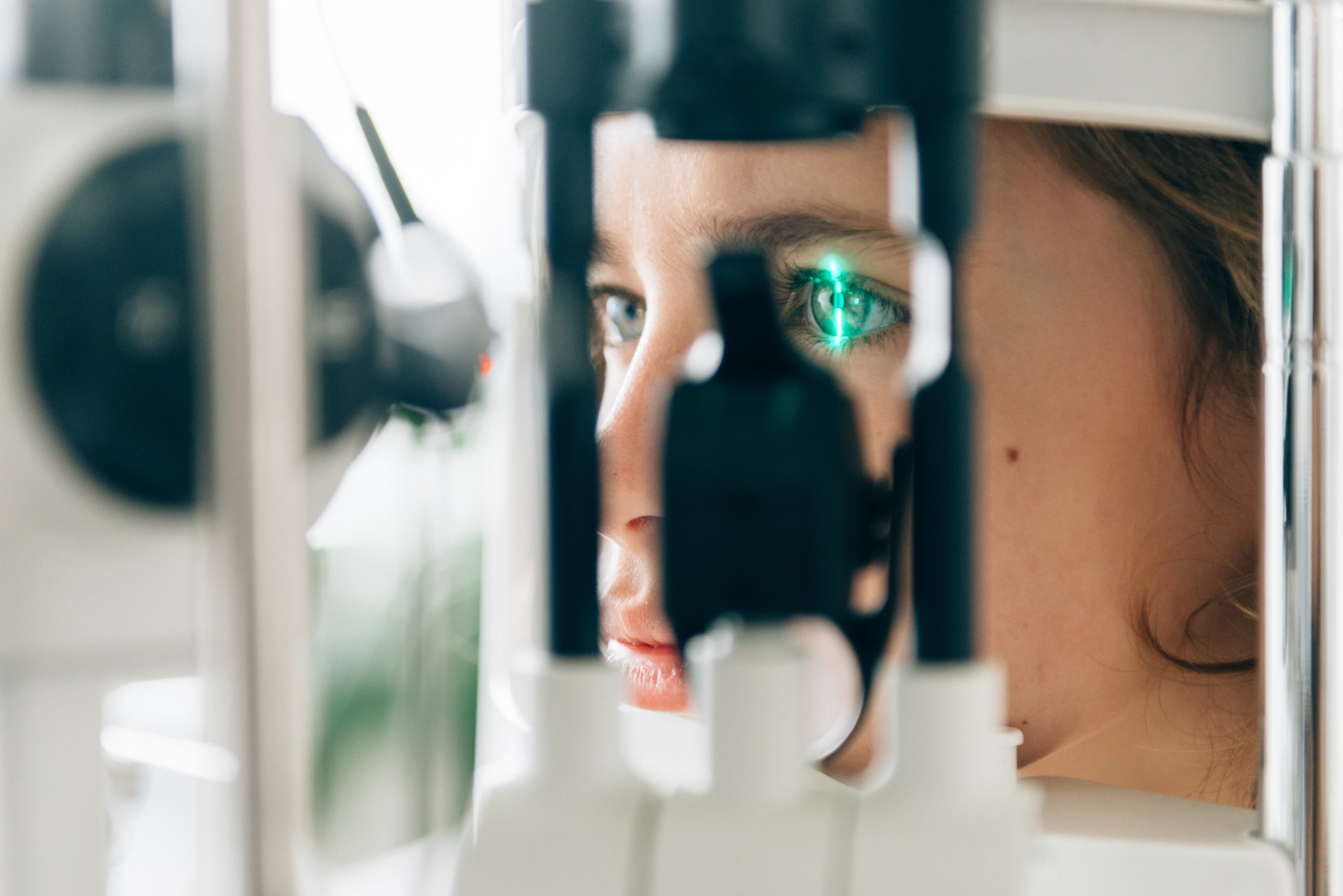 Will the pandemic force Canada to embrace online eye tests?