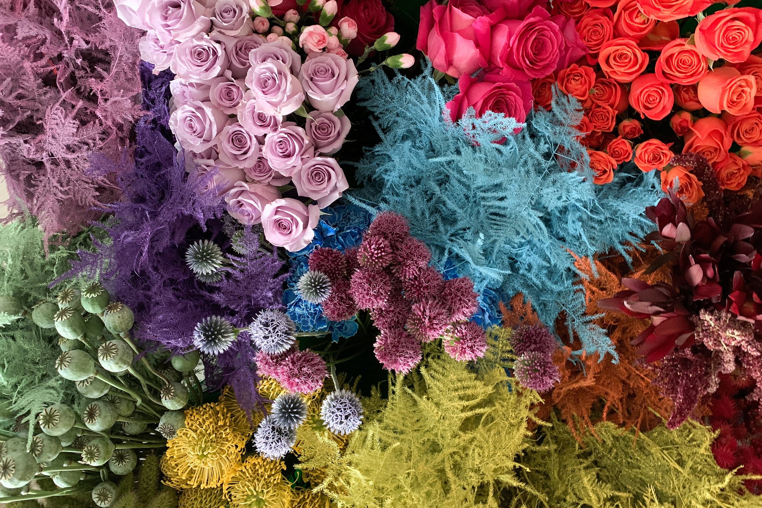 Flower gowns, anyone? These trends are giving floristry new life