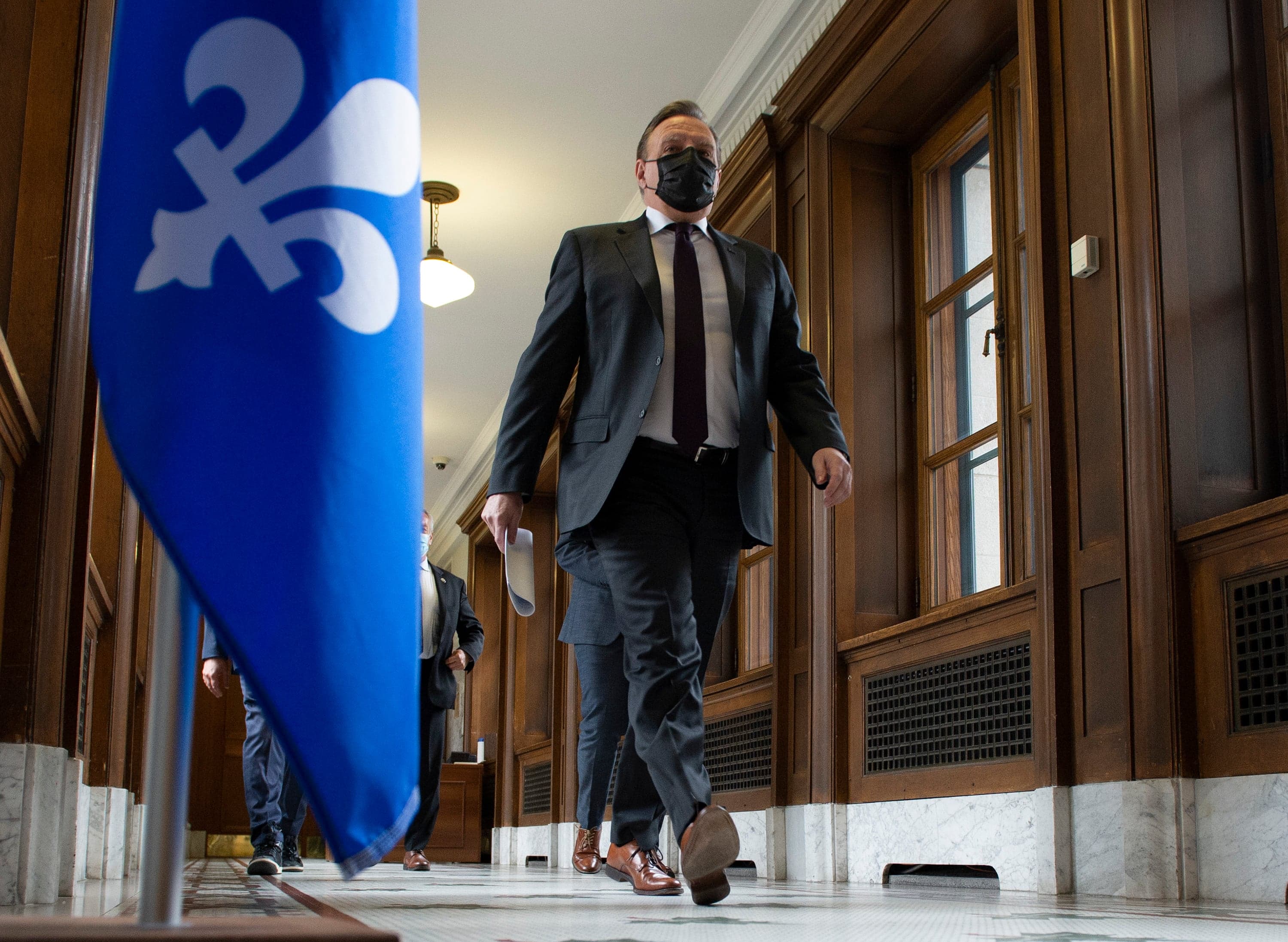 François Legault's total dominance: 338Canada