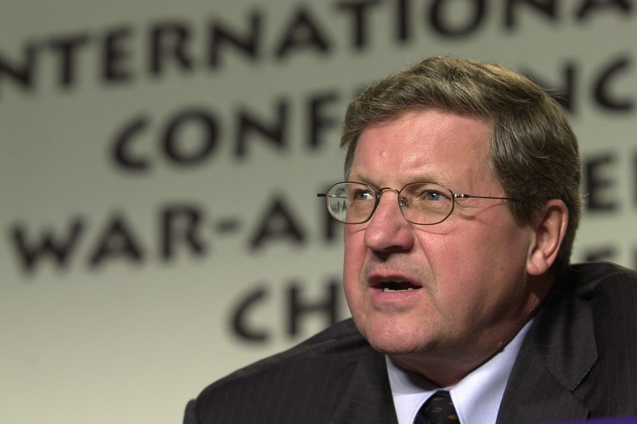 Axworthy in 2000 at The International Conference of War-Affected Children in Winnipeg (Fred Greenslade/CP)