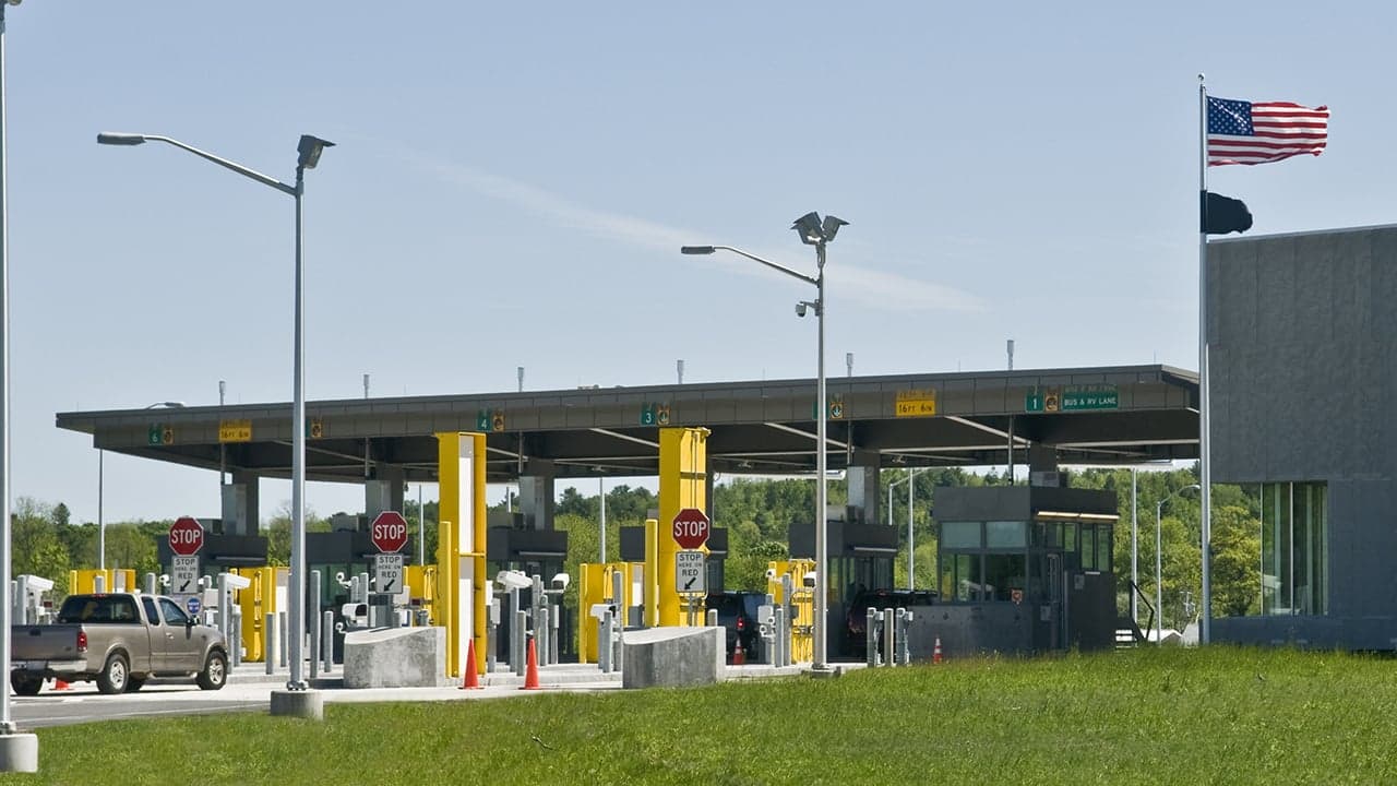 Crossing the U.S. border by land: What you need to know